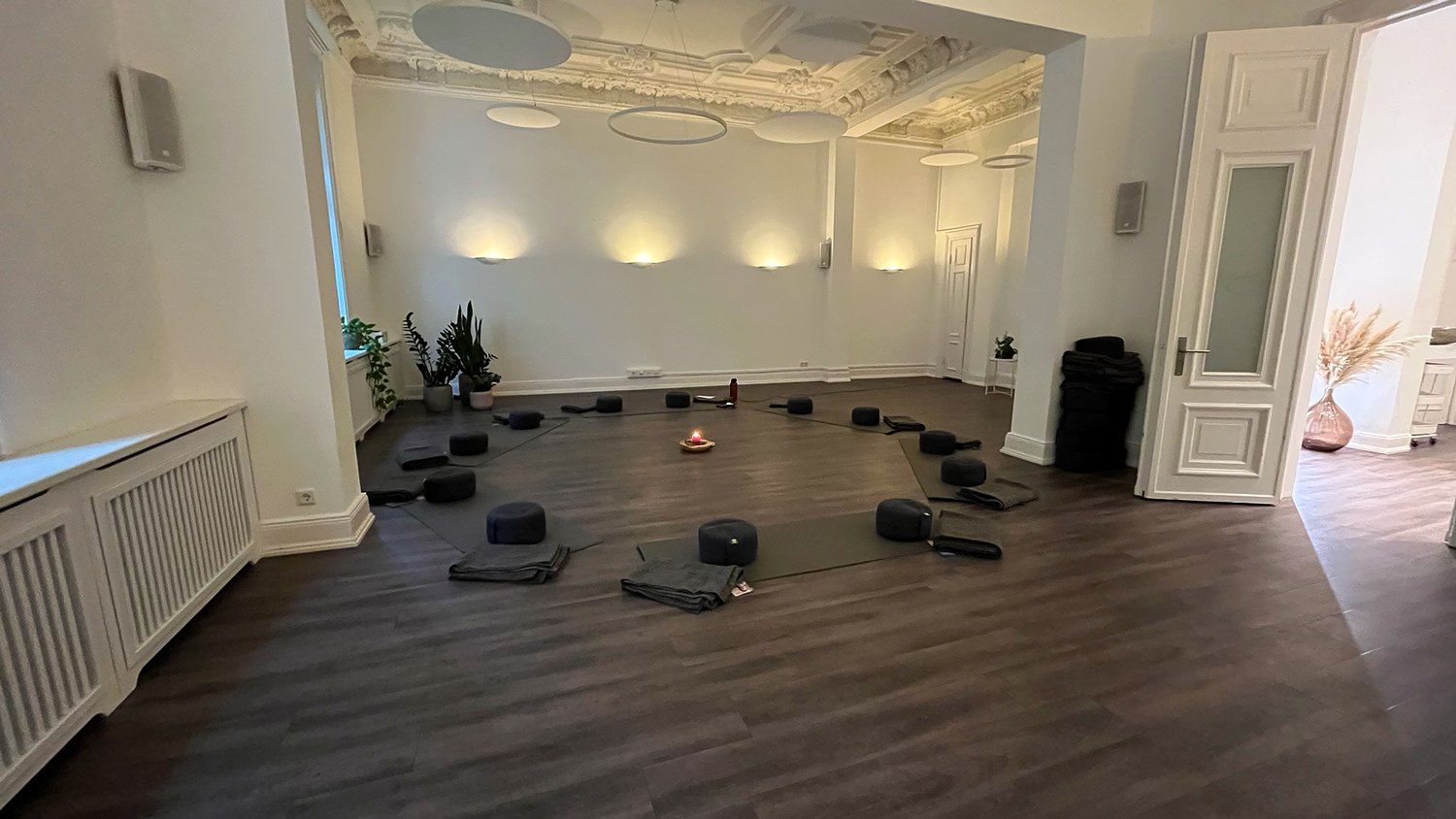 2608_WrageStudio_Meditation